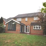 Rent 4 bedroom house in Kent