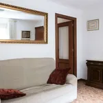 Rent a room of 70 m² in madrid