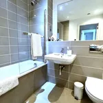 Rent 1 bedroom apartment in Yorkshire And The Humber