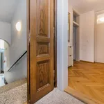 Pronajměte si 1 ložnic/e byt o rozloze 61 m² v Prague