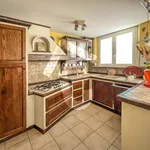 Rent 3 bedroom house of 180 m² in jesi