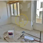 Rent 5 bedroom apartment of 130 m² in Lisbon