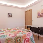 Rent 5 bedroom apartment in Lisbon