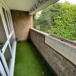 Rent 2 bedroom flat of 74 m² in Leicester