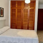 Rent a room of 188 m² in malaga