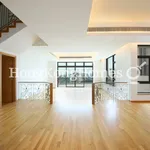 Rent 5 bedroom apartment of 288 m² in The Peak