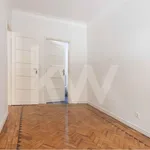 Rent 1 bedroom apartment of 41 m² in Lisbon