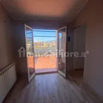 Affitto 2 camera casa di 60 m² in Messina