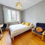 Rent 3 bedroom apartment of 9 m² in Villeurbanne