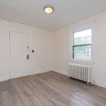 1 bedroom apartment of 365 sq. ft in Toronto (Oakridge)