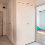 Pronajměte si 3 ložnic/e byt o rozloze 75 m² v breclav