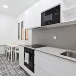 Rent 4 bedroom apartment of 133 m² in Barcelona