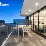 Rent 2 bedroom apartment in Melbourne