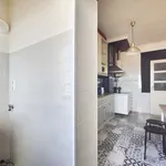 Rent a room in lisbon