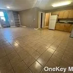 Rent 2 bedroom apartment of 81 m² in NY