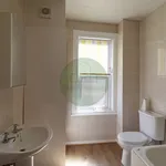 Rent 2 bedroom house in Leeds