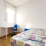 Rent a room of 122 m² in madrid