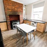 Rent 4 bedroom house in Leeds