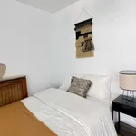 Rent a room in madrid