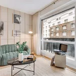 Rent 2 bedroom apartment of 38 m² in Paris