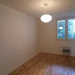 Appartement de 55 m² avec 3 chambre(s) en location à Saint-Étienne