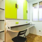 Rent a room of 118 m² in madrid