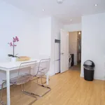 Rent 2 bedroom apartment of 72 m² in london