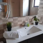 Rent 5 bedroom house in Setúbal