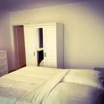 Rent a room of 80 m² in Frankfurt am Main