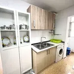 Rent a room of 100 m² in valencia