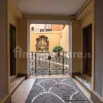 Rent 5 bedroom apartment of 250 m² in Rome