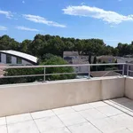 Rent 3 bedroom apartment of 77 m² in Saint-Brès