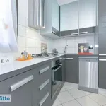 Affitto 2 camera appartamento di 55 m² in Bologna