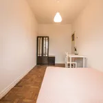 Rent 6 bedroom apartment in Lisbon