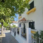 Rent 3 bedroom house of 75 m² in Lisbon