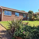 Rent 3 bedroom house in Kouga Local Municipality