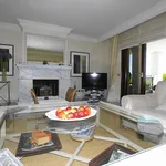 Rent 3 bedroom apartment of 230 m² in Marbella