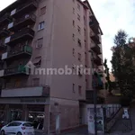 Affitto 3 camera appartamento di 70 m² in Triest