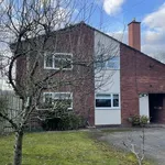 Rent 4 bedroom flat in West Midlands