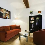 Rent 1 bedroom apartment of 452 m² in Paris