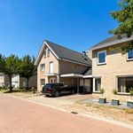 Rent 4 bedroom house of 173 m² in Enschede