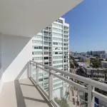 Rent 2 bedroom apartment of 135 m² in Miami Beach