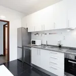 Rent 3 bedroom apartment of 140 m² in Porto