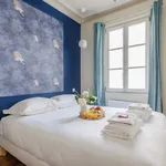 Appartement de 829 m² avec 3 chambre(s) en location à Paris