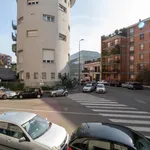 Rent 5 bedroom apartment in Milan