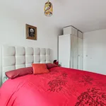 Rent 1 bedroom flat of 48 m² in London