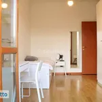 Rent 3 bedroom apartment of 103 m² in Milan