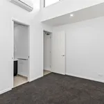 Rent 2 bedroom apartment in Black Rock