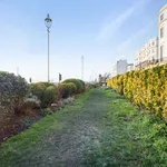 Rent 2 bedroom flat in Brighton