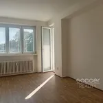 Pronajměte si 2 ložnic/e byt o rozloze 57 m² v Kladno